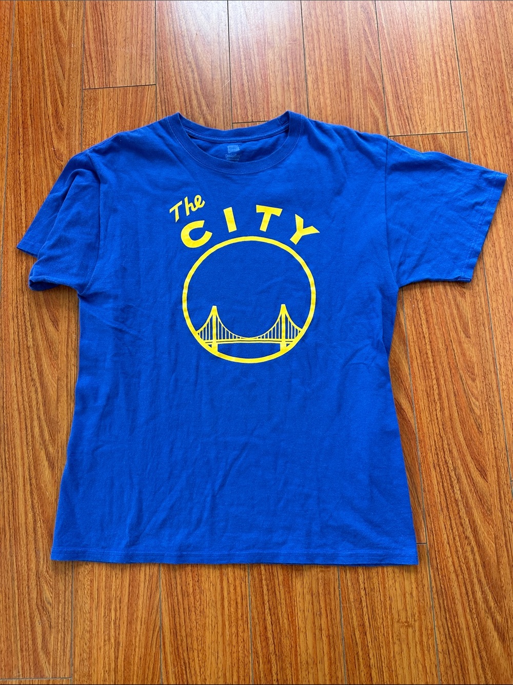 Men's Blue 'The City' Graphic Short Sleeve Tee by